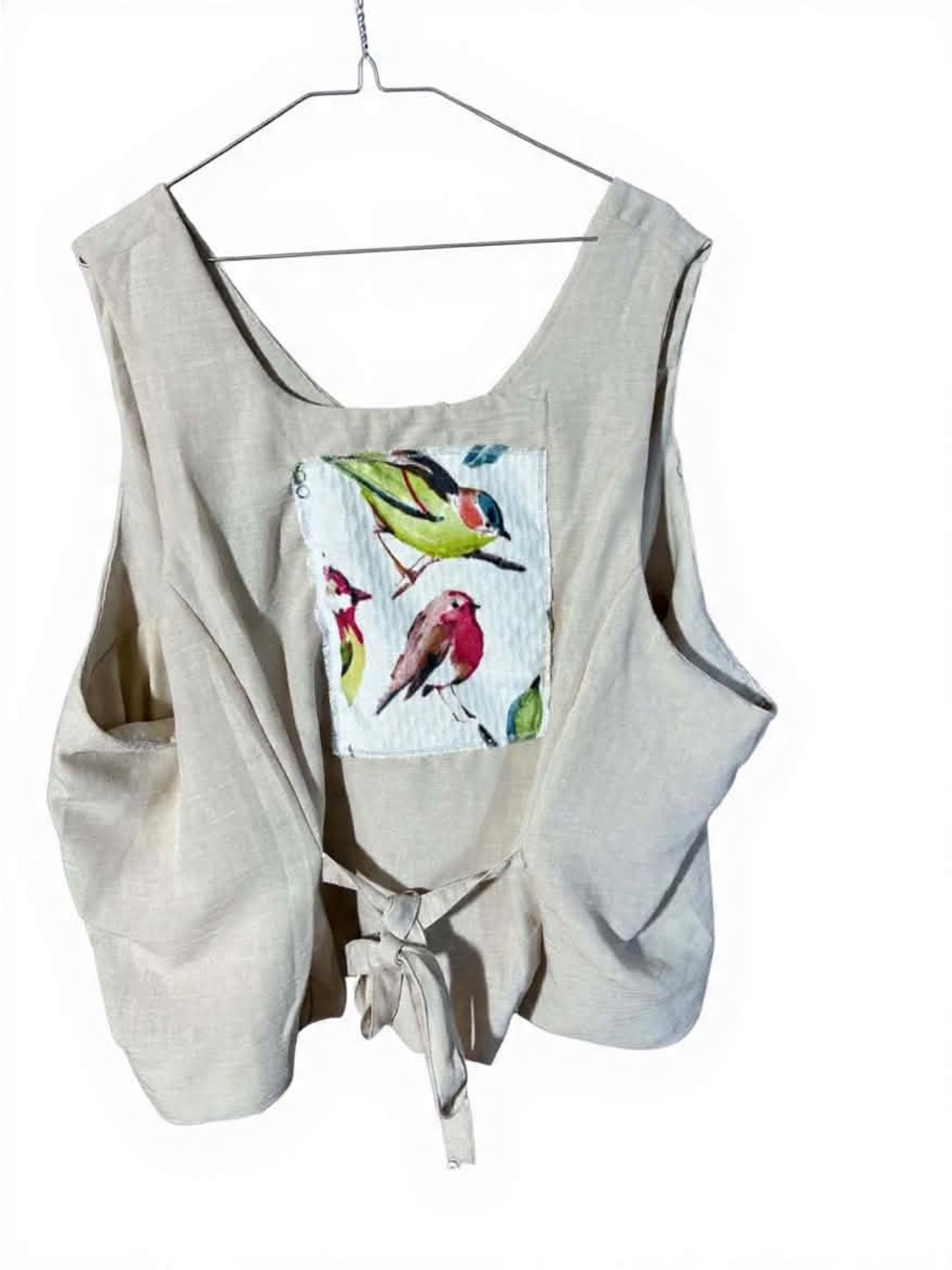 CRAM oversized bird vest - Picture 3 of 3